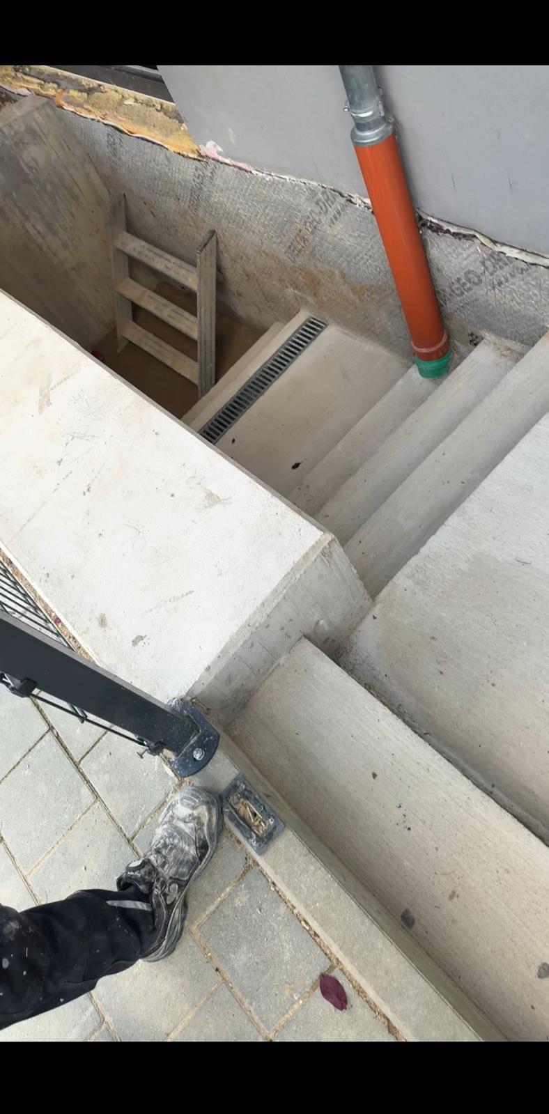 Außenanlagen, Pflaster- & Poolbau – Projektfoto