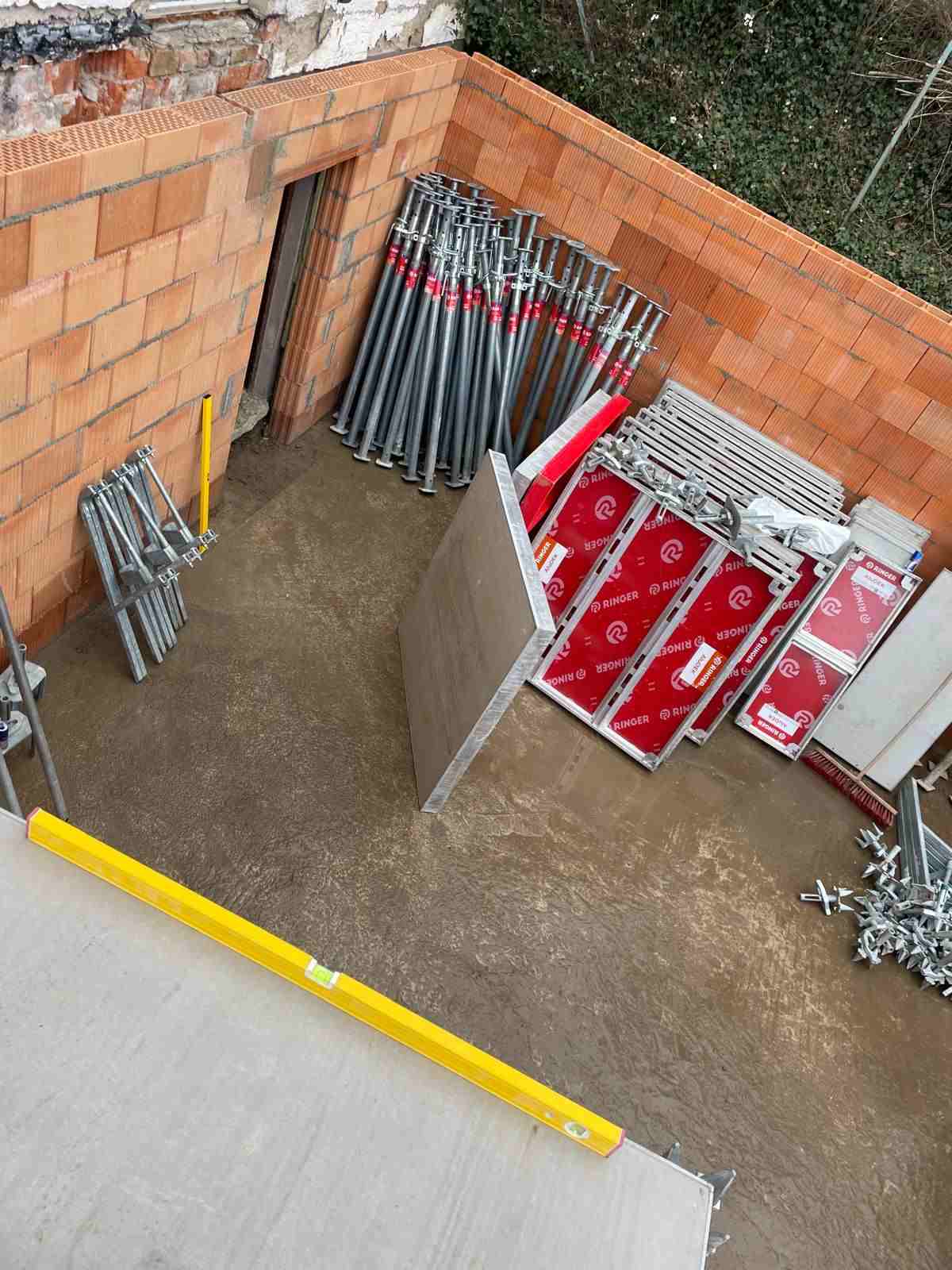 Hoch- und Tiefbau – Beispielbild